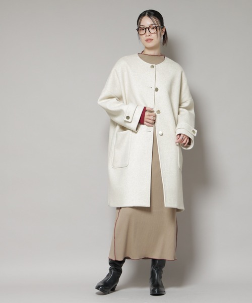NANO universe(ナノユニバース)の「ノーカラーコクーンミドルコート(ノーカラーコート・レディース・ブラック/アイボリー/グレー・FREE)」の10枚目の写真