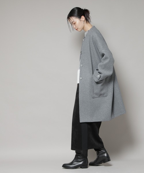 NANO universe(ナノユニバース)の「ノーカラーコクーンミドルコート(ノーカラーコート・レディース・ブラック/アイボリー/グレー・FREE)」の15枚目の写真