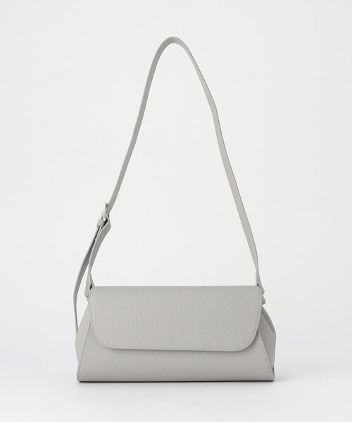 COMME CA（コムサ）の「かぶせショルダーバッグ（ショルダーバッグ・レディース・ライトグレー/ブラック・FREE）」の2枚目の写真