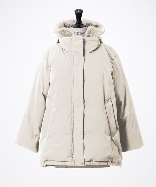 STRAWBERRY-FIELDS（ストロベリーフィールズ）の「マットツイル_2wayファーフード中綿アウター（その他アウター・レディース・オフホワイト/ブラック/ブラウン・2）」の14枚目の写真