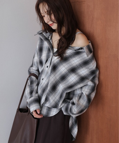 AMELY(エミリー)の「3wayチェックシャツ(シャツ/ブラウス・レディース・オレンジ/ブラウン/ブルー/ブラック・フリー)」の8枚目の写真