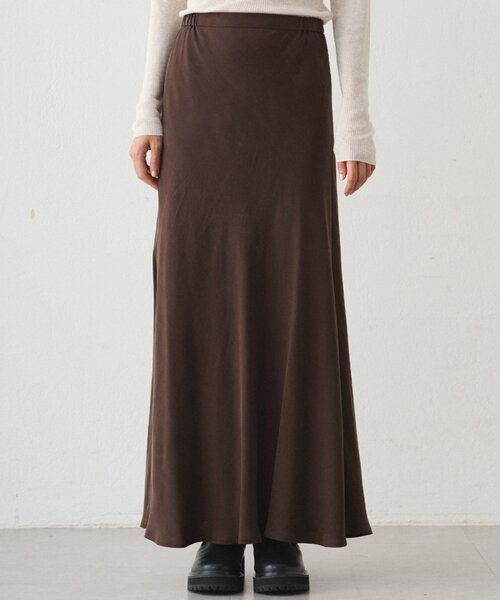 LOUNGEDRESS(ラウンジドレス)の「キュプラマーメイドスカート(スカート・レディース・ブラック/オフホワイト/ブラウン・SMALL/MEDIUM)」の7枚目の写真