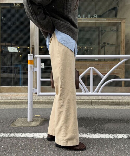 fredy emue（フレディエミュ）の「コーデュロイストレートパンツ（その他パンツ・レディース・イエロー/ベージュ/ピンク/チャコールグレー・36/38）」の12枚目の写真