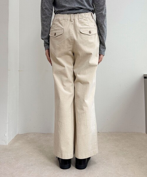 fredy emue（フレディエミュ）の「コーデュロイストレートパンツ（その他パンツ・レディース・イエロー/ベージュ/ピンク/チャコールグレー・36/38）」の17枚目の写真