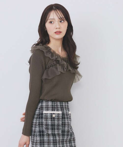 index（インデックス）の「クロスチュールフリルリブニット【洗濯機OK/抗ピル】（ニット/セーター・レディース・チャコールグレー/ナチュラル/ベビーピンク/ブラック系7・36/38/40）」の15枚目の写真