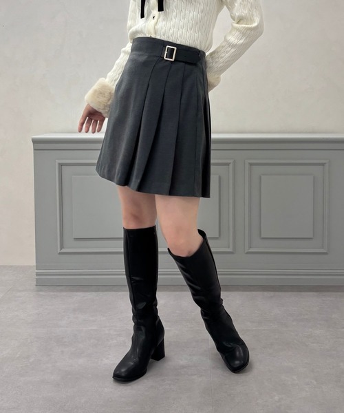 31 Sons de mode（トランテアン　ソン　ドゥ　モード）の「2025秋冬新作 バックルプリーツスカパン（その他パンツ・レディース・チャコールグレー/ブラック/ブラウン・S/M）」の9枚目の写真