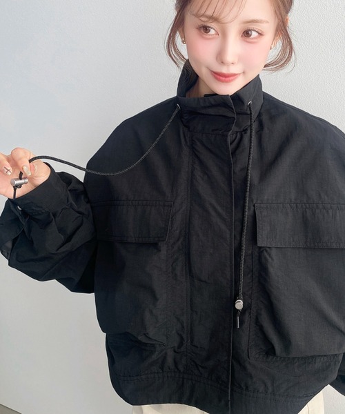 moment+（モーメントプラス）の「ナイロンワッシャースタンドショートジャケット（ミリタリージャケット・レディース・ブラック/アイボリー/グレー・M）」の11枚目の写真