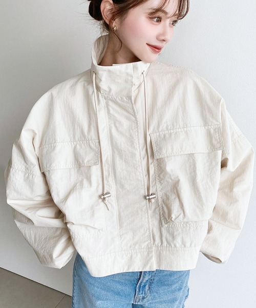 moment+（モーメントプラス）の「ナイロンワッシャースタンドショートジャケット（ミリタリージャケット・レディース・ブラック/アイボリー/グレー・M）」の17枚目の写真