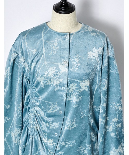 RUMCHE(ラムシェ)の「Tree Shade Velour Blouse / ツリーシェイドベロアブラウス(シャツ/ブラウス・レディース・ブラック/カーキ/サックスブルー・FREE)」の22枚目の写真