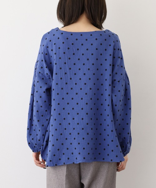 OMNES（オムネス）の「ダブルガーゼ ボリューム袖プルオーバー（シャツ/ブラウス・レディース・グレー系その他/ブルー系その他・FREE）」の14枚目の写真