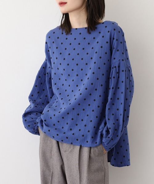 OMNES（オムネス）の「ダブルガーゼ ボリューム袖プルオーバー（シャツ/ブラウス・レディース・グレー系その他/ブルー系その他・FREE）」の8枚目の写真