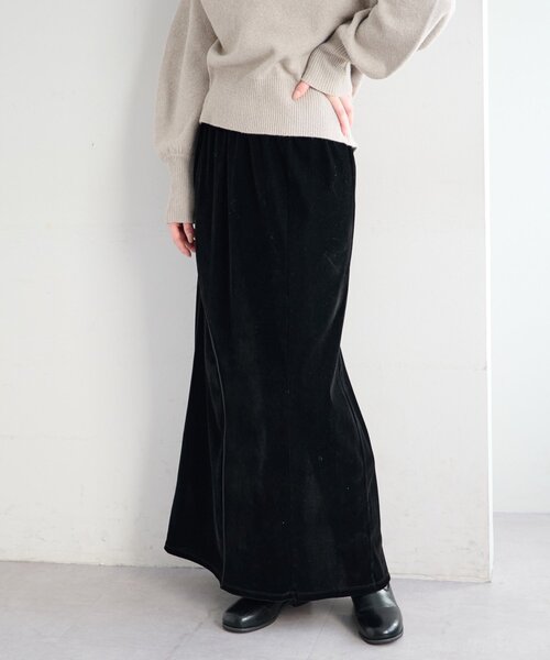 Kastane(カスタネ)の「【2サイズ展開/低身長サイズ】ベロアメロウスカート(スカート・レディース・ブラック/ブラウン・0/1)」の1枚目の写真