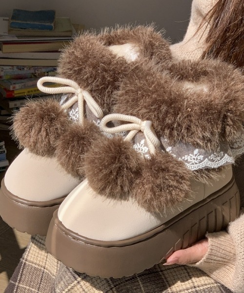 gossip！ロサンゼルス（ゴシップロサンゼルス）の「Y2Kガーリー レトロ厚底もこもこレースフリルハイカットスノーブーツ/ブーティ（ブーツ・レディース・ベージュ/ブラウン/オフホワイト・S/M/L）」の8枚目の写真