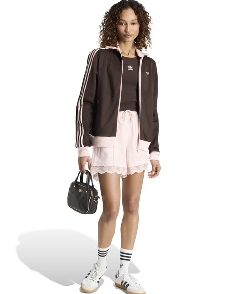 adidas（アディダス）の「adidas LACE TRIM 3 STRIPE SHORT / アディダス レーストリム 3 ストライプ ショーツ（その他パンツ・レディース・ピンク・S/L/M）」の9枚目の写真