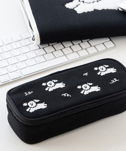 Brunch Brother(ブランチブラザー)の「Romane corp./リトルペパペンケース(その他雑貨・レディース・クリーム/ブラック・0)」の4枚目の写真