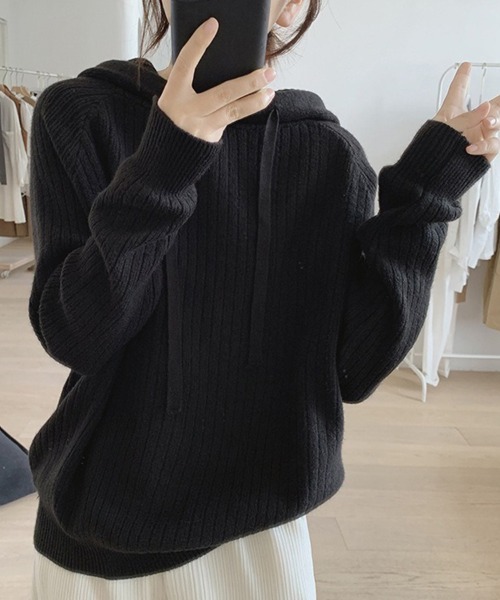 SallyLunn(サリーラン)の「フード付きリブニットプルオーバー(ニット/セーター・レディース・ネイビー/ブラウン/ホワイト/ブラック/グレー・FREE)」の3枚目の写真