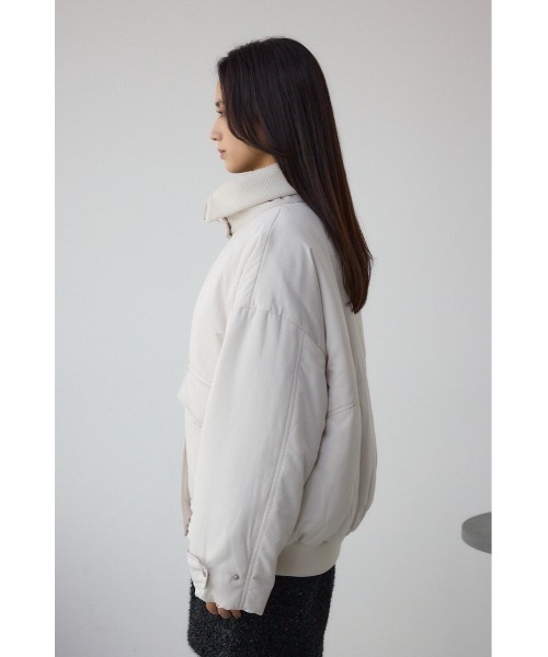 AZUL by moussy(アズールバイマウジー)の「襟リブ中綿ポケットブルゾン(ブルゾン・レディース・アイボリー/ブラック/カーキ・FREE)」の9枚目の写真