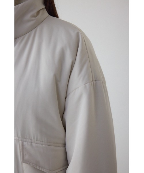 AZUL by moussy(アズールバイマウジー)の「襟リブ中綿ポケットブルゾン(ブルゾン・レディース・アイボリー/ブラック/カーキ・FREE)」の12枚目の写真