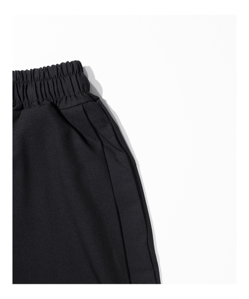 MASSNOUN(マスノウン)の「ウールブレンドワイドタックショートパンツ MSTSP006-BK(その他パンツ・レディース・その他・LARGE/MEDIUM)」の5枚目の写真