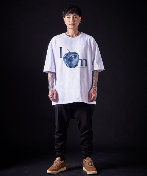 ASTRAL PROJECTION（アストラルプロジェクション）の「[オーバーサイズ]アップル13番手綿ラウンドネック半袖Tシャツ_ホワイト（Tシャツ/カットソー・メンズ・その他・XX-LARGE/LARGE/MEDIUM/X-LARGE）」の5枚目の写真