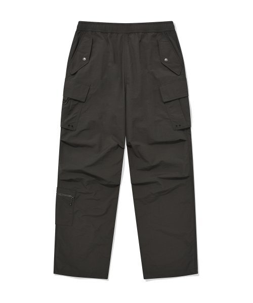 VISION STREET WEAR（ヴィジョンストリートウェア）の「VSW Parachute Cargo Pants Charcoal（その他パンツ・レディース・その他・LARGE/X-LARGE/MEDIUM）」の5枚目の写真