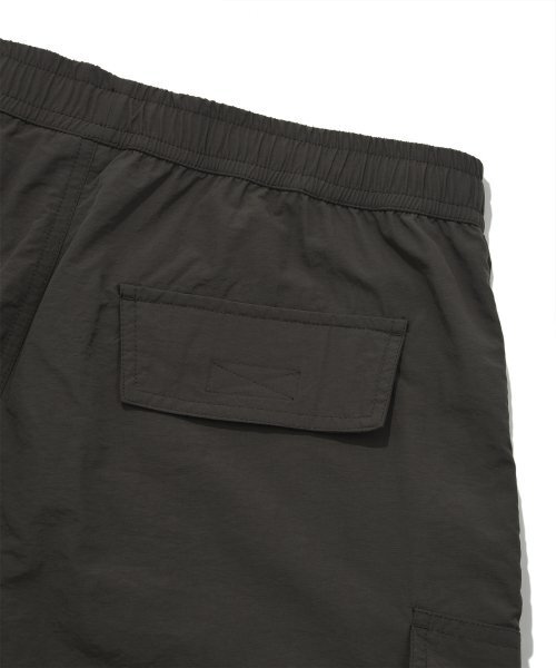 VISION STREET WEAR（ヴィジョンストリートウェア）の「VSW Parachute Cargo Pants Charcoal（その他パンツ・レディース・その他・LARGE/X-LARGE/MEDIUM）」の13枚目の写真