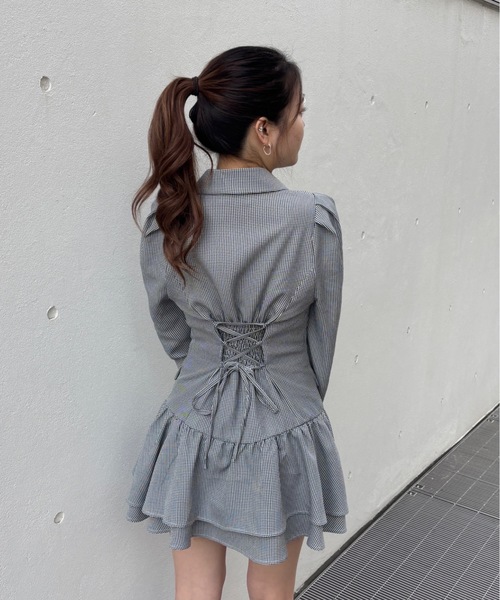 one way(ワンウェイ)の「ロー切り替えテーラーワンピース(ワンピース・レディース・グレー/ホワイト系その他/ブラウン系その他・FREE)」の1枚目の写真