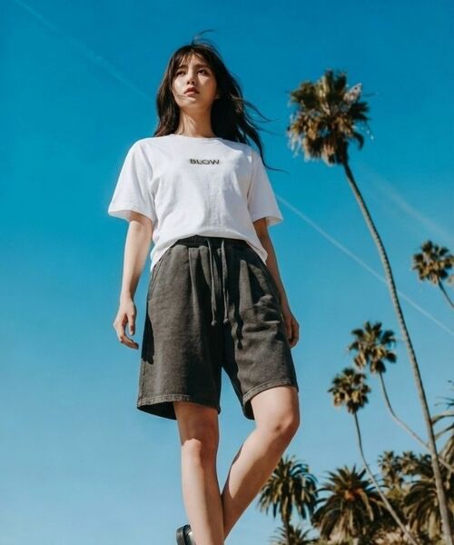 BLOW（ブロウ）の「830g ヘビーピグメントハーフパンツ_チャコール（スウェットパンツ・メンズ・チャコール・MEDIUM/X-LARGE）」の5枚目の写真