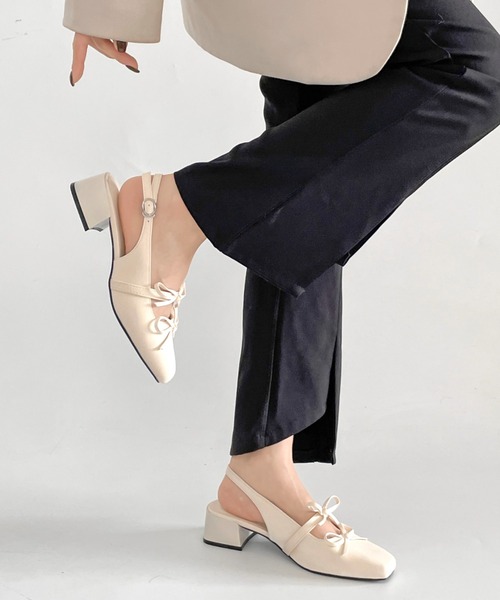 Shoes in Closet（シューズインクローゼット）の「軽量 スクウェアトゥ ワイドヒール バックバンド リボン パンプス 2488（パンプス・レディース・ブラック/アイボリー/シルバー・S/M/L/LL）」の4枚目の写真