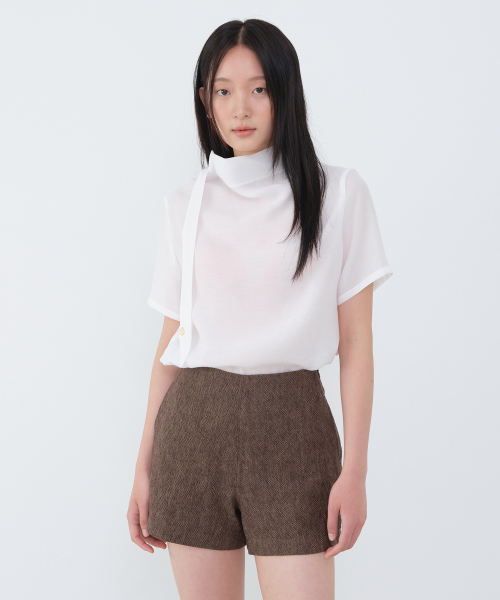 AARAN(アラン)の「リネンショートパンツ_ブラウン(その他パンツ・レディース・その他・SMALL/MEDIUM)」の2枚目の写真