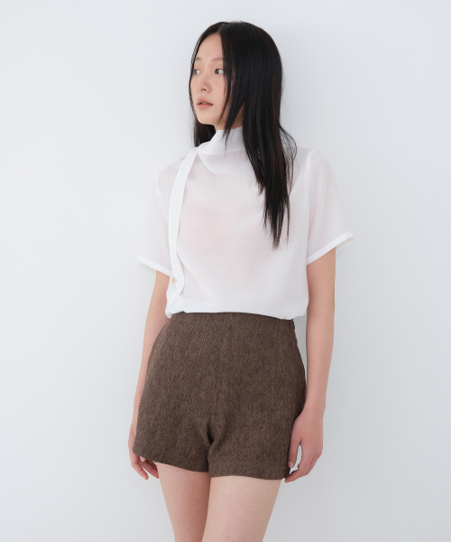 AARAN(アラン)の「リネンショートパンツ_ブラウン(その他パンツ・レディース・その他・SMALL/MEDIUM)」の3枚目の写真