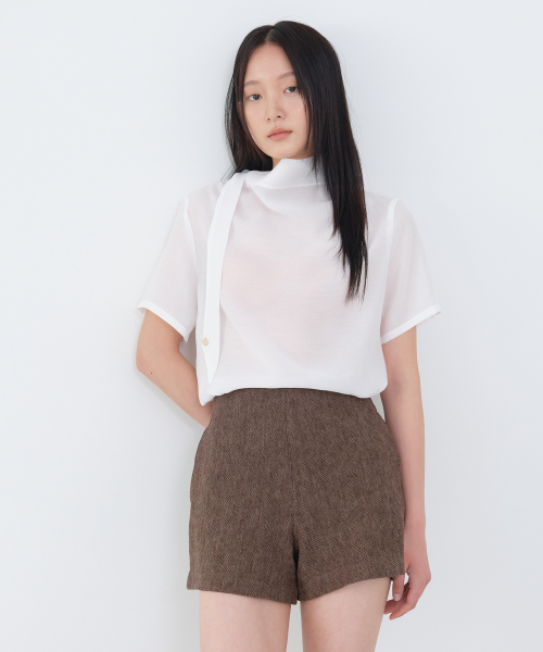 AARAN(アラン)の「リネンショートパンツ_ブラウン(その他パンツ・レディース・その他・SMALL/MEDIUM)」の5枚目の写真