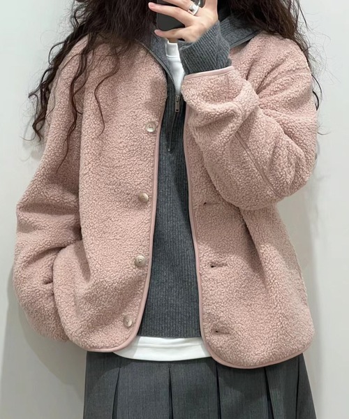 by LEGNA（バイレグナ）の「ボアフリースカーディガン（カーディガン/ボレロ・レディース・ベージュ/ピンク/ブラック/アイボリー/グレー・SMALL/MEDIUM/LARGE/X-LARGE）」の5枚目の写真