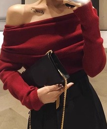 Flugge（フラッジー）の「オフショルダー長袖トップス（その他トップス）」