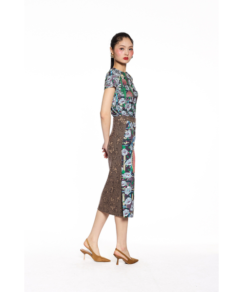 GREEDILOUS(グリディアス)の「Blossom Midi Skirt(スカート・レディース・その他・L/XS/S/M)」の4枚目の写真
