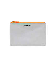 KANEITEI（カネイテイ）の「TIGER FLAT POUCH ORANGE ZIP S (GRAY) / UPCYCLED（クラッチバッグ）」