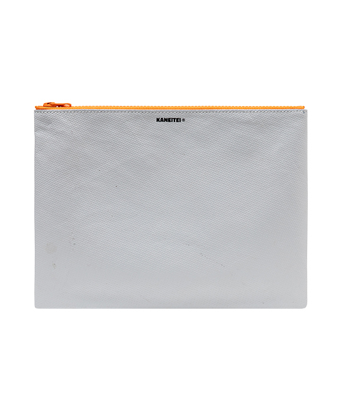 KANEITEI(カネイテイ)の「TIGER FLAT POUCH ORANGE ZIP S (GRAY) / UPCYCLED(クラッチバッグ・メンズ・その他・SMALL)」の5枚目の写真