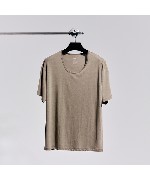 GOZER(ゴーザー)の「UNDER HALF T-SHIRT_LIGHT KHAKI(Tシャツ/カットソー・メンズ・カーキ・SMALL/MEDIUM/LARGE/X-LARGE)」の1枚目の写真