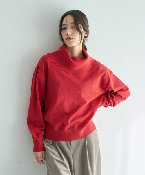 YECCA VECCA（イェッカヴェッカ）の「オフタートルネックニット（ニット/セーター・レディース・アイボリー/ブラック/レッド/ベージュ/ブルー・FREE）」の5枚目の写真