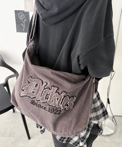 Dickies（ディッキーズ）の「∴WEGO/別注DickiesワッペンロゴBIGショルダー（ショルダーバッグ・レディース・その他1/ブラウン/スミクロ・FREE）」の12枚目の写真
