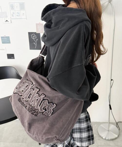 Dickies（ディッキーズ）の「∴WEGO/別注DickiesワッペンロゴBIGショルダー（ショルダーバッグ・レディース・その他1/ブラウン/スミクロ・FREE）」の14枚目の写真