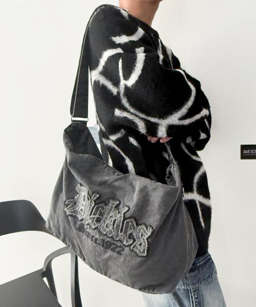 Dickies（ディッキーズ）の「∴WEGO/別注DickiesワッペンロゴBIGショルダー（ショルダーバッグ・レディース・その他1/ブラウン/スミクロ・FREE）」の11枚目の写真