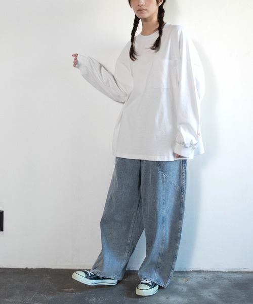 URCH RNA(アーチ アールエヌエー)の「R4421 柔らかデニムのケミカルバギーパンツ(デニムパンツ・レディース・アイボリー/ケミカルウォッシュ/ブラック・FREE)」の3枚目の写真