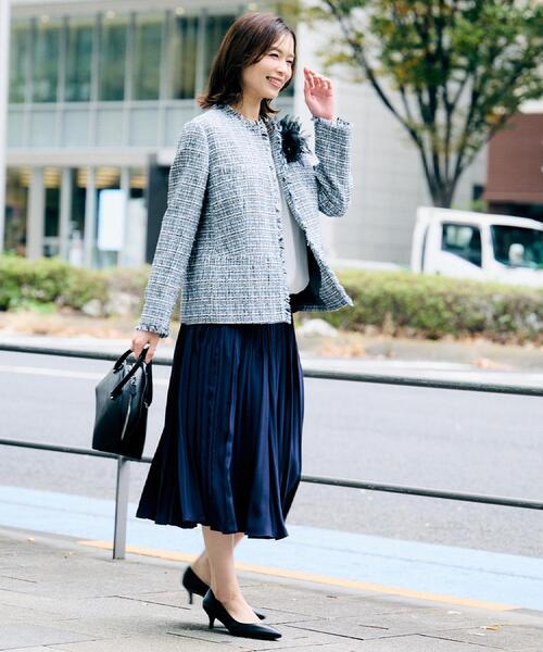 UNTITLED（アンタイトル）の「【セレモニー/華やか】ファンシーツイード ジャケット（ノーカラージャケット・レディース・ベージュ系その他7/ネイビー系3/ブルー系8・50/44/46/48/01/02/03/04/42/00）」の14枚目の写真