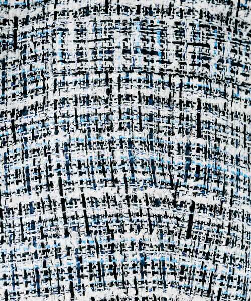 UNTITLED（アンタイトル）の「【セレモニー/華やか】ファンシーツイード ジャケット（ノーカラージャケット・レディース・ベージュ系その他7/ネイビー系3/ブルー系8・50/44/46/48/01/02/03/04/42/00）」の17枚目の写真