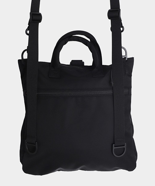 BAICYCLON by Bagjack（バイシクロン バイ バグジャック）の「BAICYCLON by bagjack / バイシクロンバイバッグジャック：【別注】 Mini Helmet Bag DX：ONLYARK-9-2514[AST]（ショルダーバッグ・メンズ・ブラック・FREE）」の9枚目の写真