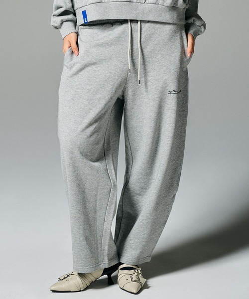 ALAND(エーランド)の「【UNISEX】ALAND/アソートスウェットパンツ(ウラケ)(スウェットパンツ・レディース・グレー/ブラック・LARGE/MEDIUM)」の2枚目の写真