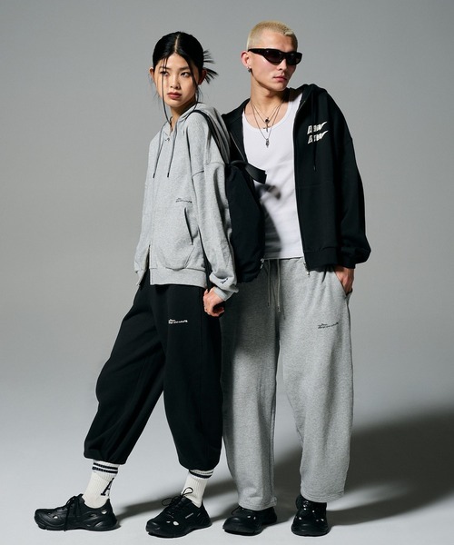 ALAND(エーランド)の「【UNISEX】ALAND/アソートスウェットパンツ(ウラケ)(スウェットパンツ・レディース・グレー/ブラック・LARGE/MEDIUM)」の3枚目の写真