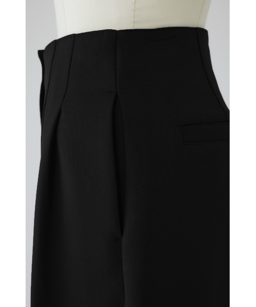 RIM.ARK（リムアーク）の「Waist tuck round PT ウエストタック ラウンドパンツ（スラックス・レディース・ブラック/ライトベージュ/ダークカーキ・38/36）」の9枚目の写真