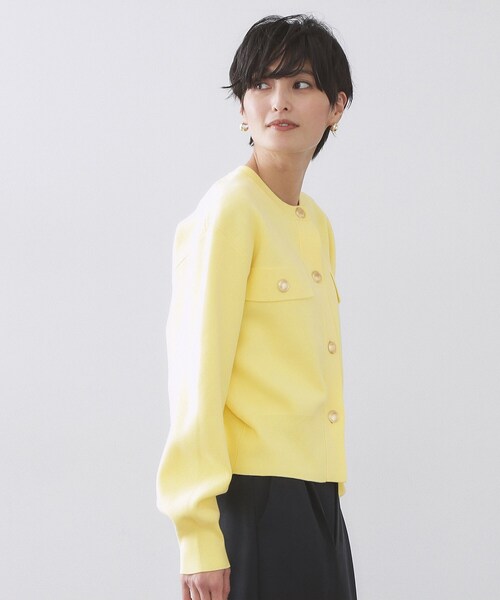 OPAQUE.CLIP（オペークドットクリップ）の「フラップポケット金ボタンニットカーディガン【洗濯機OK】（カーディガン/ボレロ・レディース・ブラック/イエロー系その他/オレンジ/ホワイト・38/40/42）」の5枚目の写真